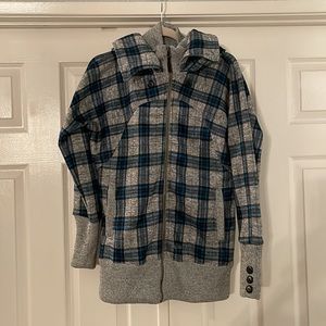 Pulse plaid jacket with hood